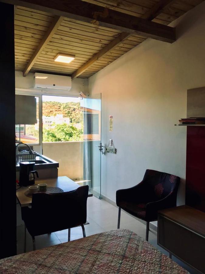 Residencial Villa Das Flores Pinheiro Exterior photo